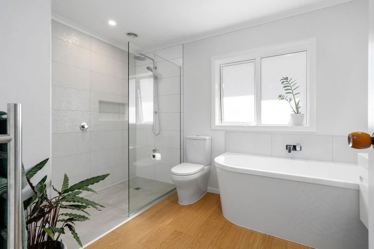 Photo of property in 6 Maclean Street, Cambridge, 3434