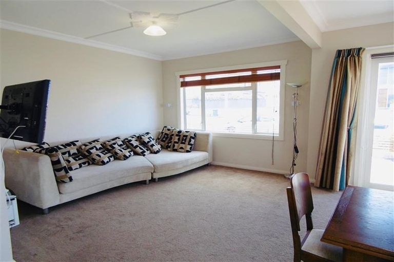 Photo of property in 9 Beach Street, Fitzroy, New Plymouth, 4312
