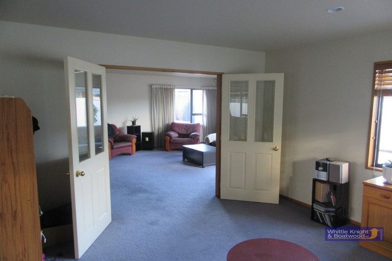 Photo of property in 122a Maidstone Road, Ilam, Christchurch, 8041