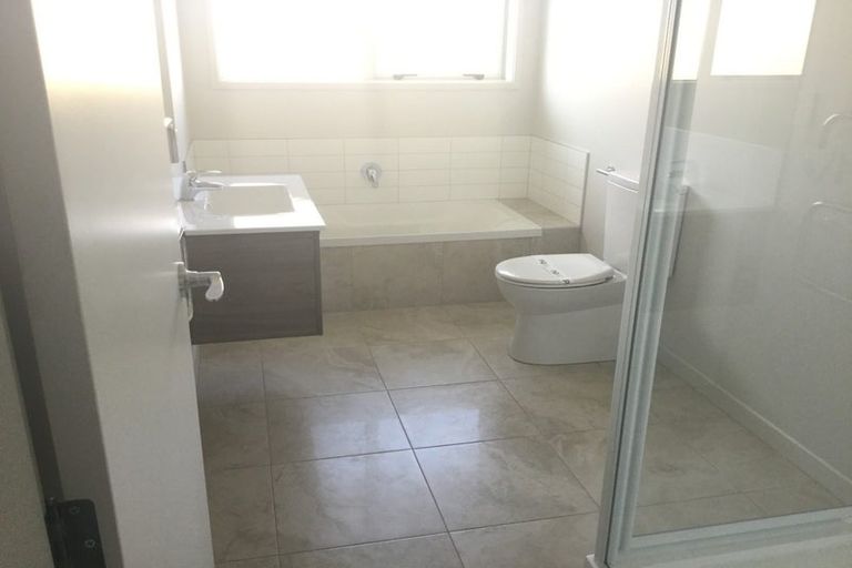 Photo of property in 3 Carronade Street, Papamoa Beach, Papamoa, 3118