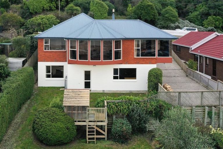 Photo of property in 32 Warren Street, Oamaru, 9400