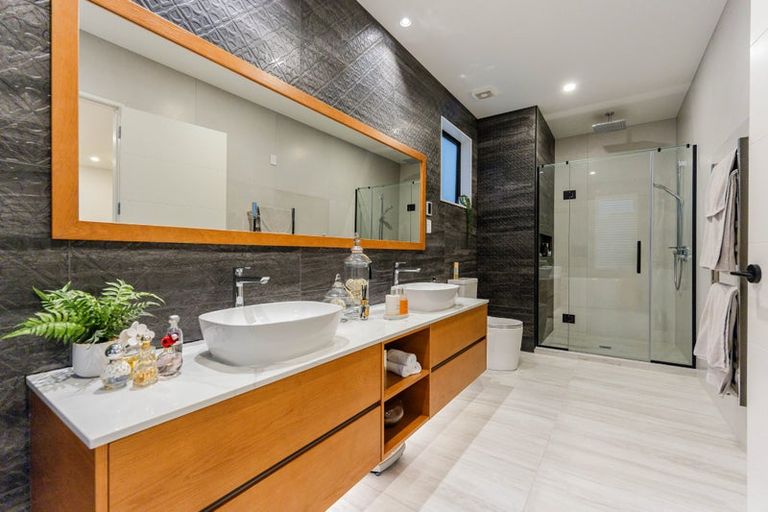 Photo of property in 13 Keel Street, Long Bay, Auckland, 0630