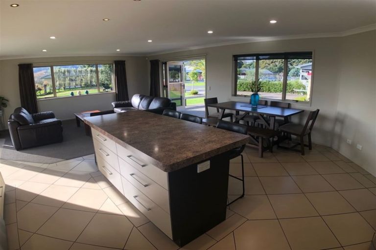 Photo of property in 21 Crawford Drive, Thames, 3500