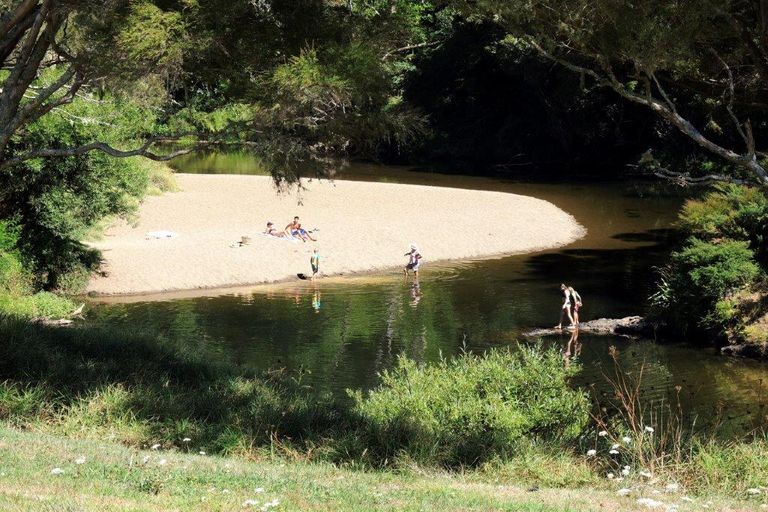 Photo of property in 12 Admiralty Drive, Haruru, 0204