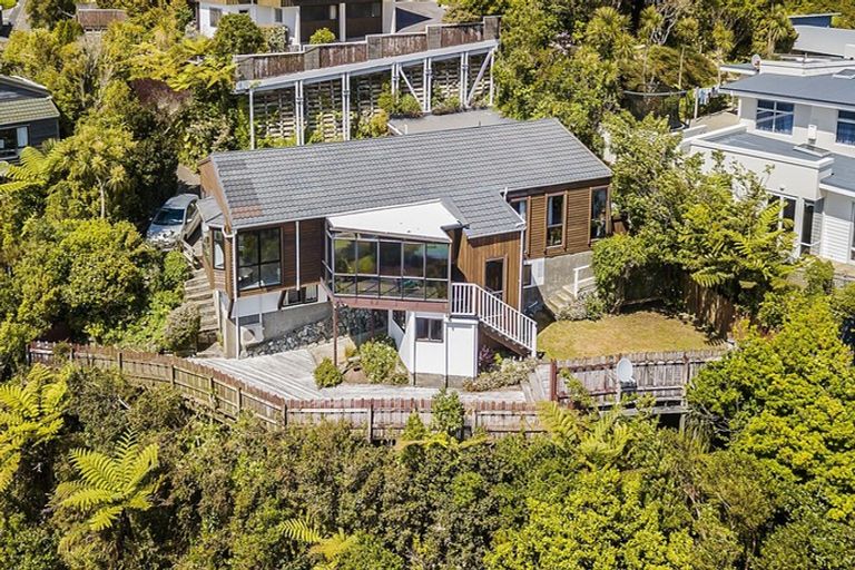 Photo of property in 9 Fillbridge Way, Karori, Wellington, 6012
