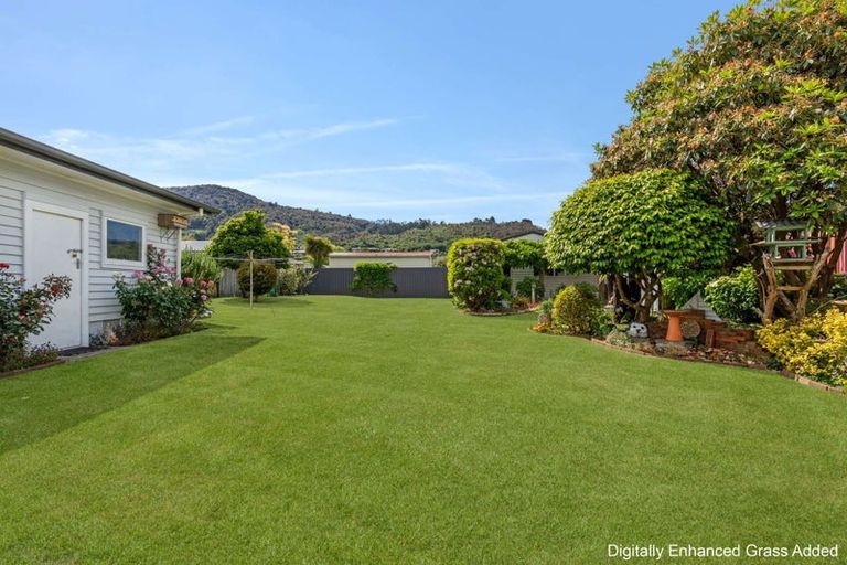 Photo of property in 1 Island View Road, Western Heights, Rotorua, 3015