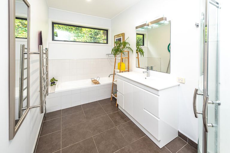 Photo of property in 22 Bristow Street, Saint Johns Hill, Whanganui, 4501