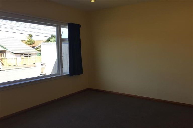 Photo of property in 22 Severn Street, Island Bay, Wellington, 6023