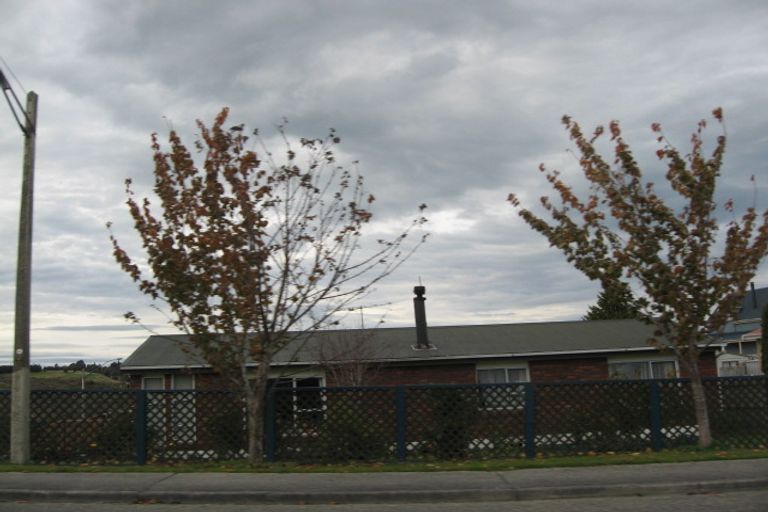 Photo of property in 32 Mcneil Street, Balclutha, 9230