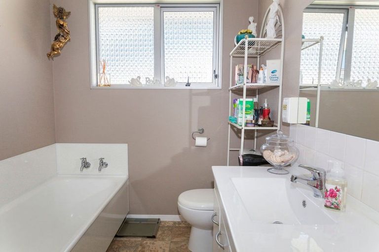 Photo of property in 39c Burns Street, Dannevirke, 4930