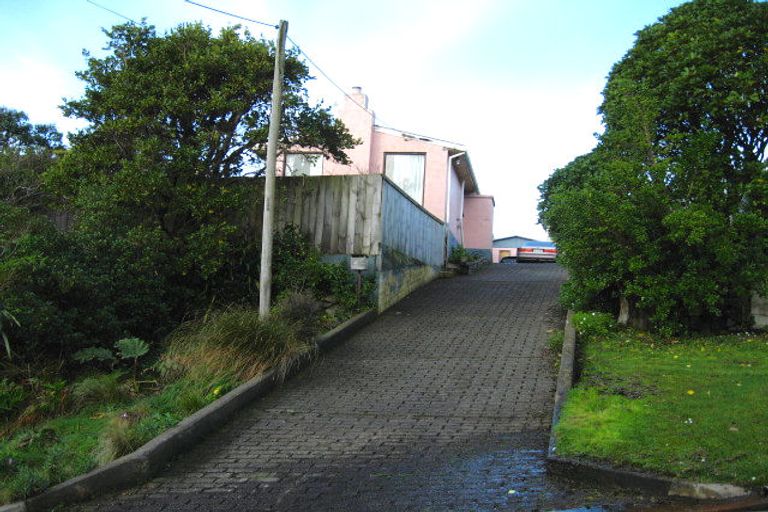 Photo of property in 46 Walker Street, Bluff, 9814