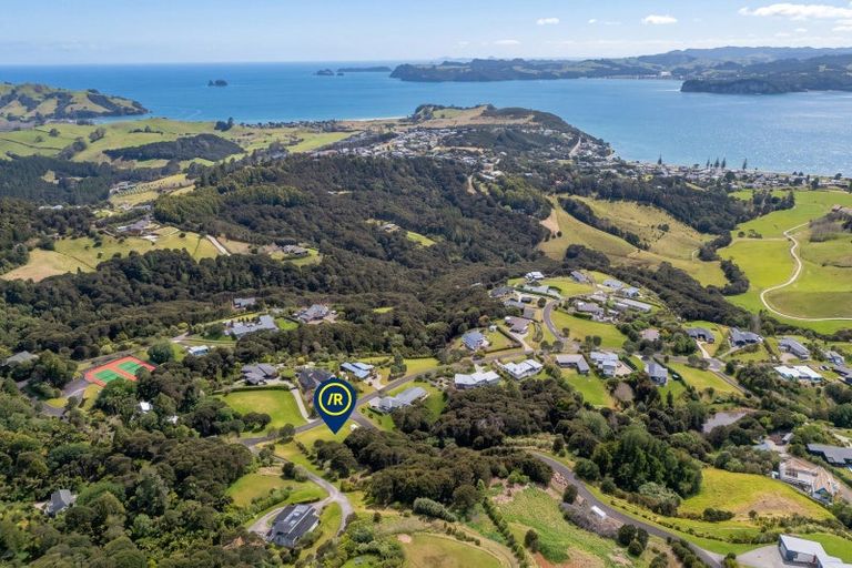 Photo of property in 75 Tarapatiki Drive, Whitianga, 3510