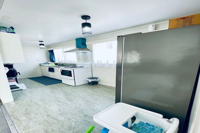 Photo of property in 7 Aratonga Avenue, Greenlane, Auckland, 1051
