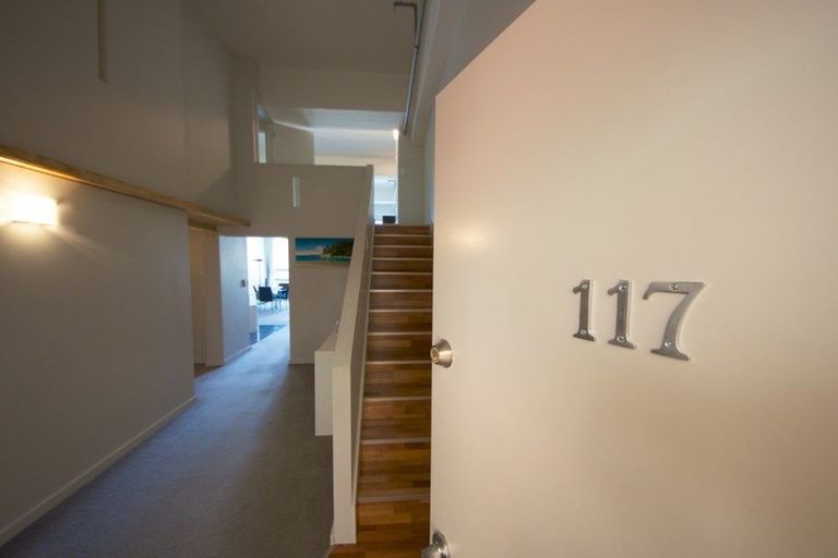 Photo of property in Stadium Garden Flats, 117/107 Thorndon Quay, Pipitea, Wellington, 6011