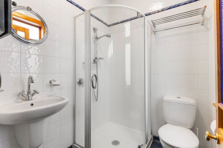 Photo of property in 37 Athens Street, Miramar, Wellington, 6022