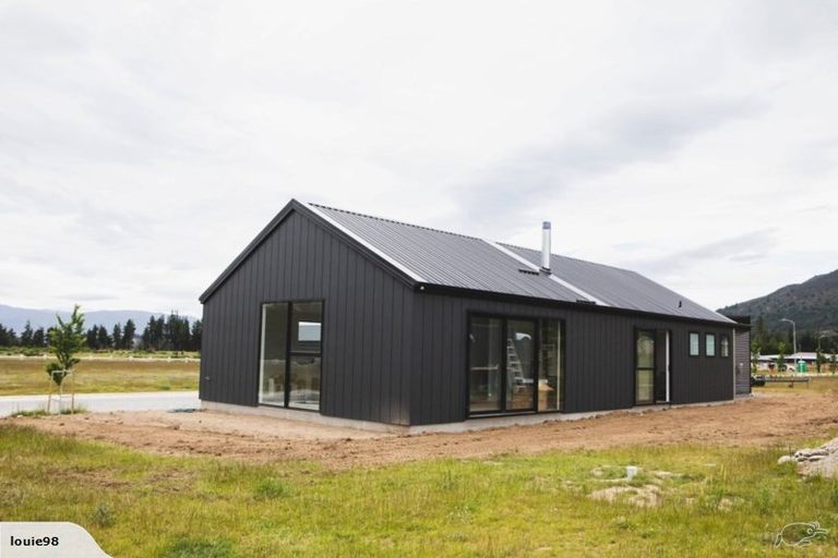 Photo of property in 49 Little Maude Drive, Lake Hawea, Wanaka, 9382