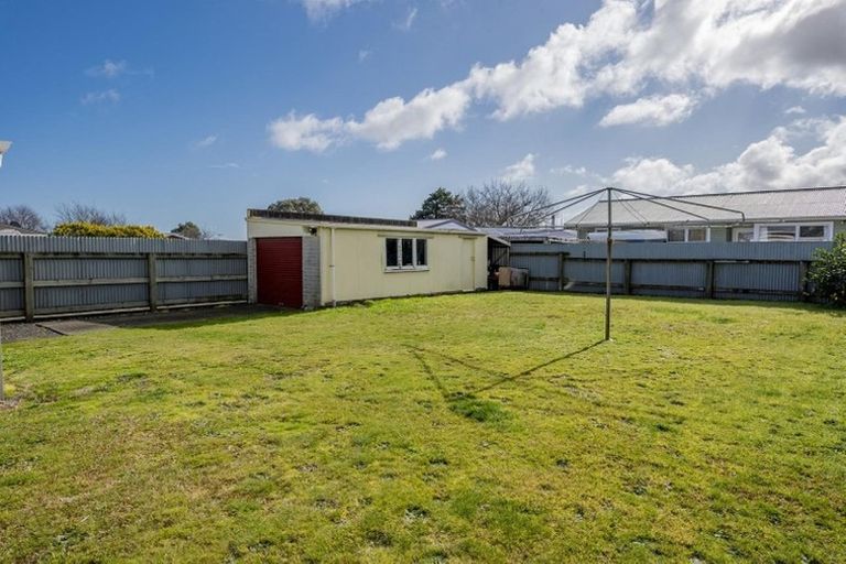 Photo of property in 10 Stuckey Street, Levin, 5510