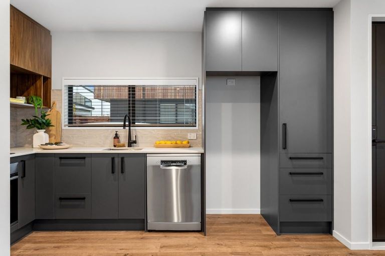 Photo of property in 2/162 Springfield Road, St Albans, Christchurch, 8014