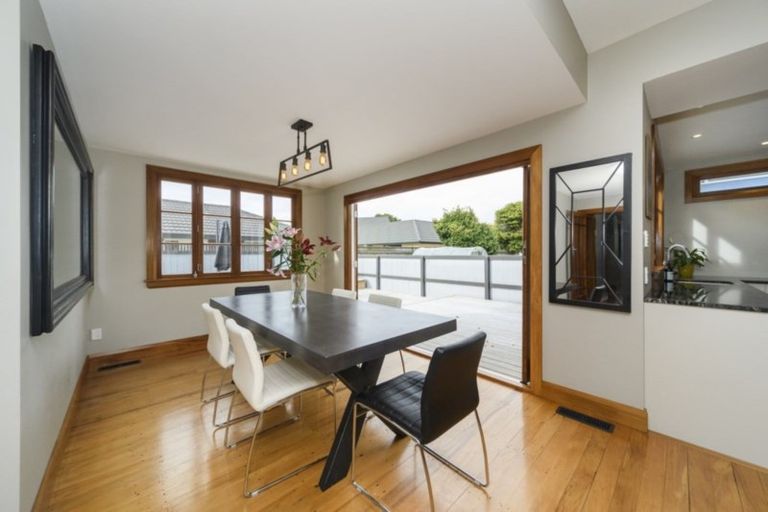 Photo of property in 73 Rangitane Street, Palmerston North, 4414