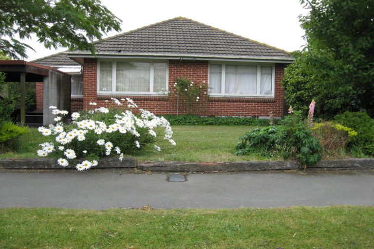 Photo of property in 42 Rountree Street, Upper Riccarton, Christchurch, 8041