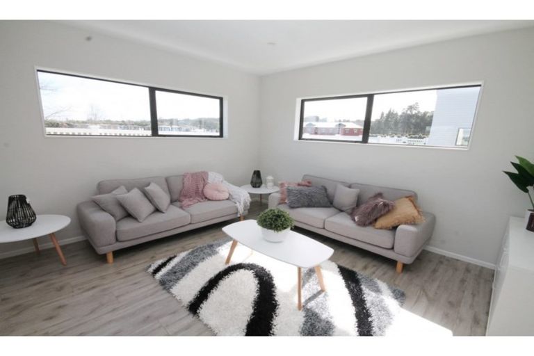 Photo of property in 9/7 Wastney Road, Alfriston, Auckland, 2105