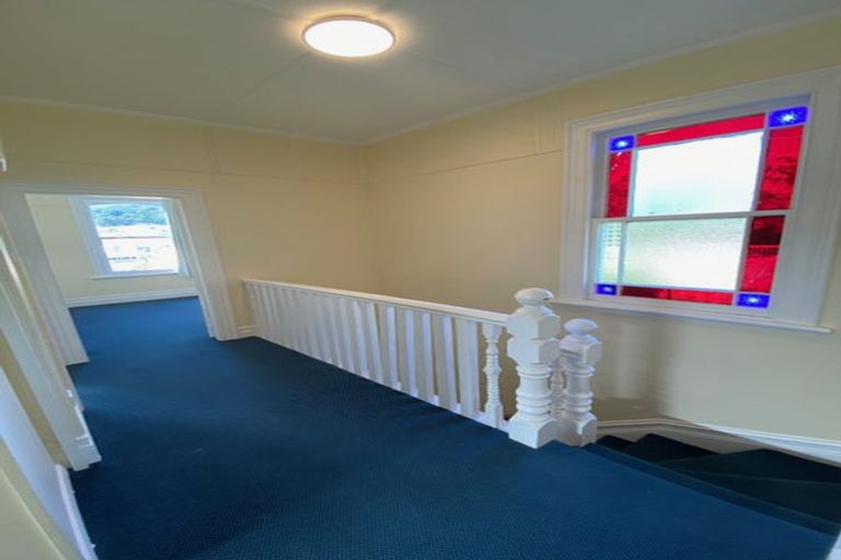 Photo of property in 26 Russell Terrace, Newtown, Wellington, 6021