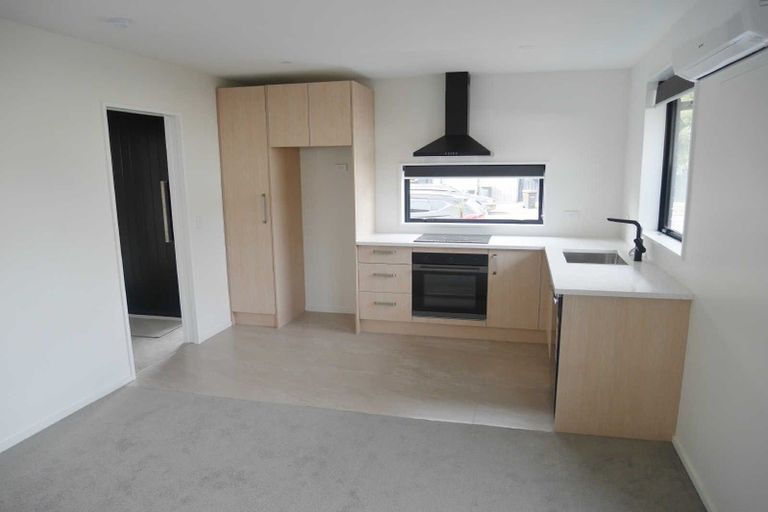 Photo of property in 1/407 Hereford Street, Linwood, Christchurch, 8011