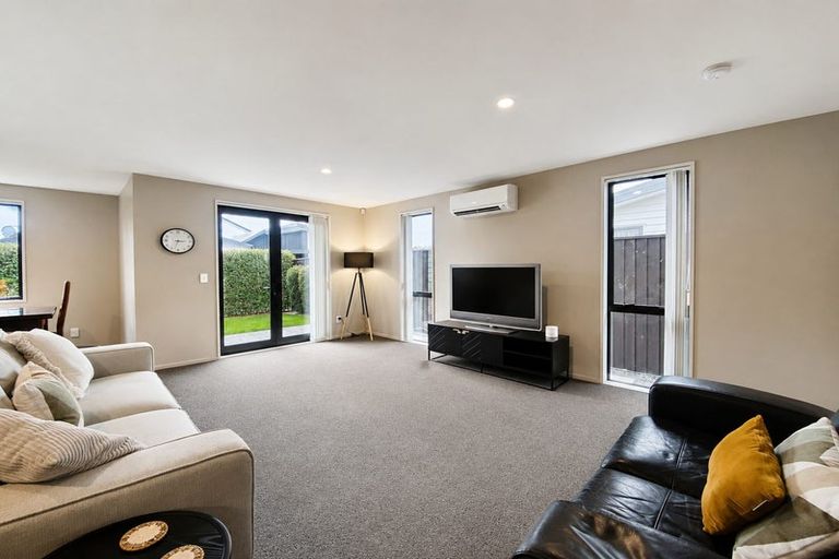 Photo of property in 46 Gosling Crescent, Halswell, Christchurch, 8025