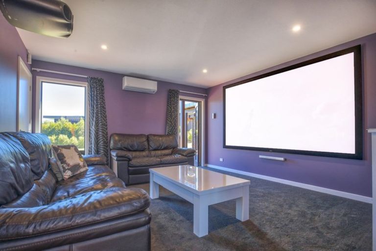 Photo of property in 314 Beacon Point Road, Wanaka, 9305