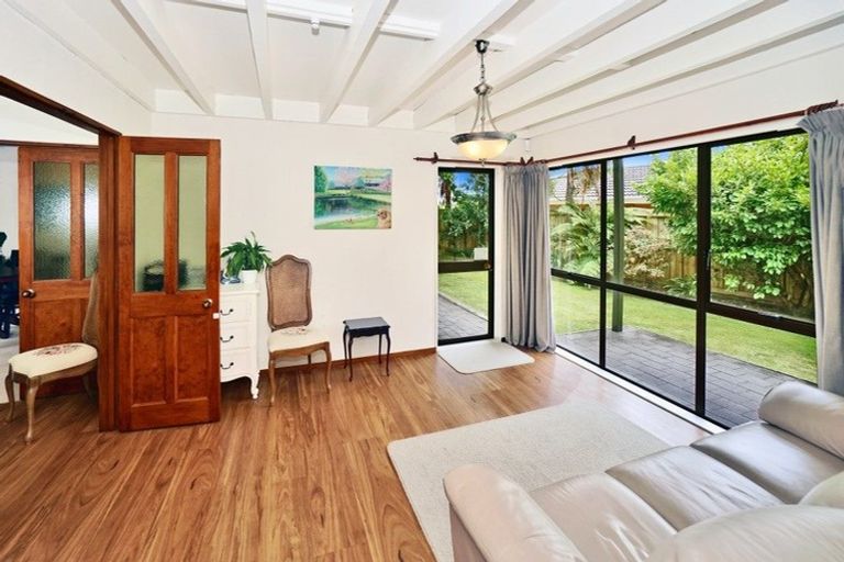 Photo of property in 19 Randell Place, Te Puke, 3119