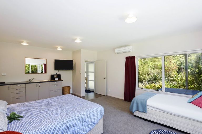 Photo of property in 3218 Archers Road, Tennyson Inlet, Rai Valley, 7195