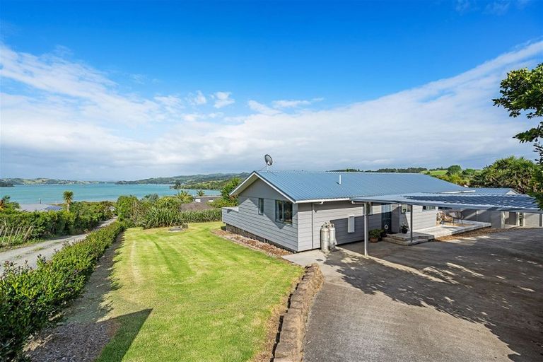 Photo of property in 36 Kiteone Road, Parua Bay, Whangarei, 0174