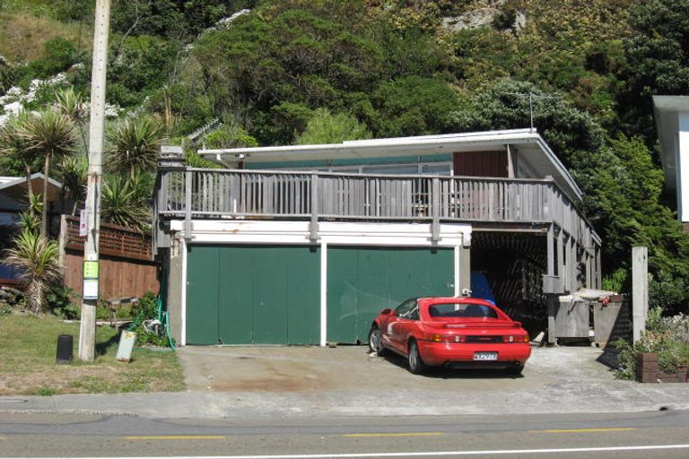 Photo of property in 212 Evans Bay Parade, Hataitai, Wellington, 6021