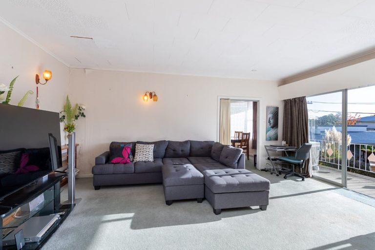 Photo of property in 41 Aorangi Road, Paraparaumu, 5032