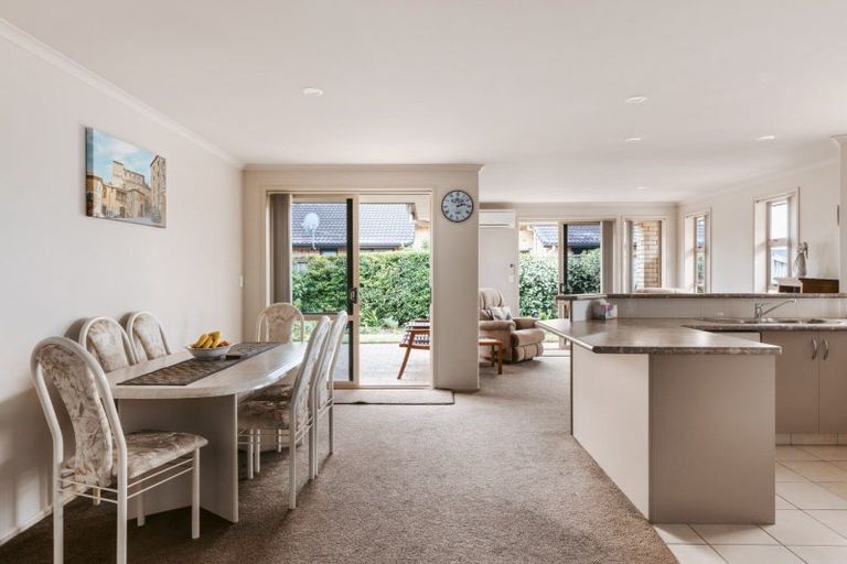 Photo of property in 86 Longview Drive, Papamoa Beach, Papamoa, 3118