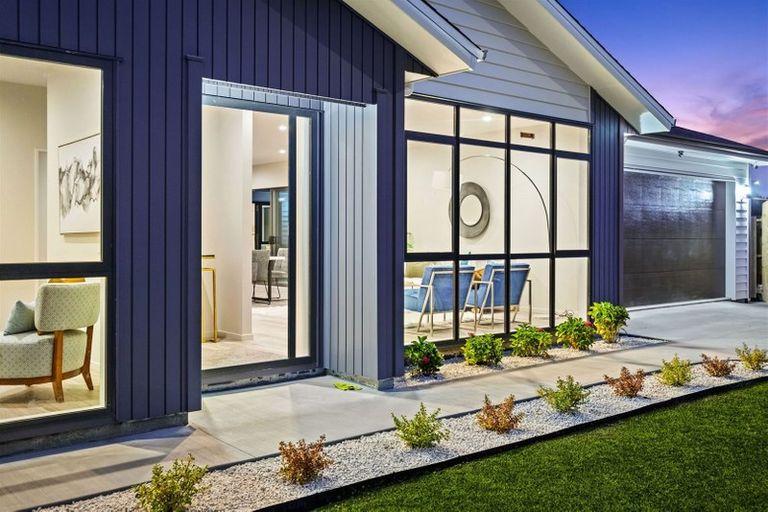 Photo of property in 35 Jeroboam Loop, Kumeu, 0810