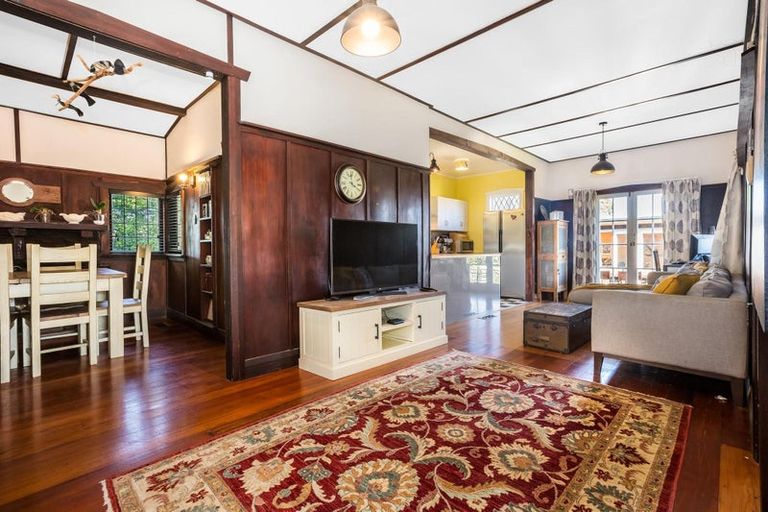 Photo of property in 62 Main Road, Titahi Bay, Porirua, 5022