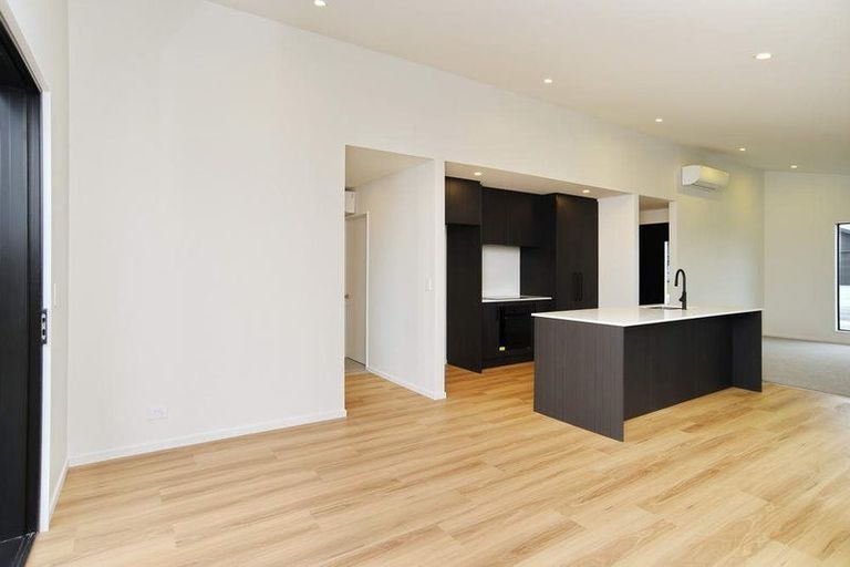 Photo of property in 36 Cousins Street, Woodend, 7691