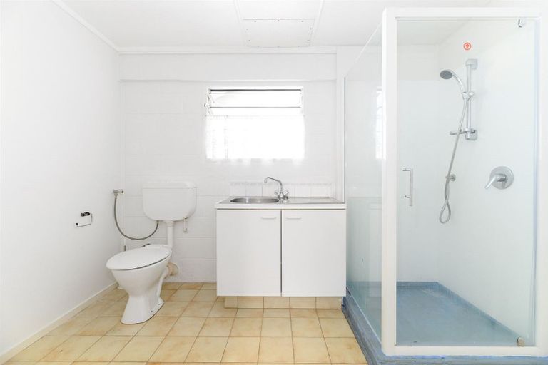 Photo of property in 135 Coronation Road, Hillcrest, Auckland, 0627