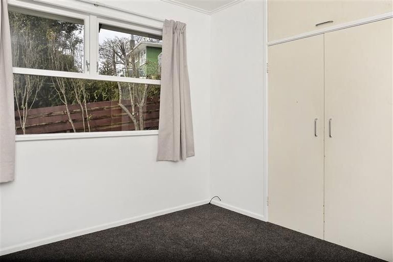 Photo of property in 14 Kirby Street, Glendene, Auckland, 0602