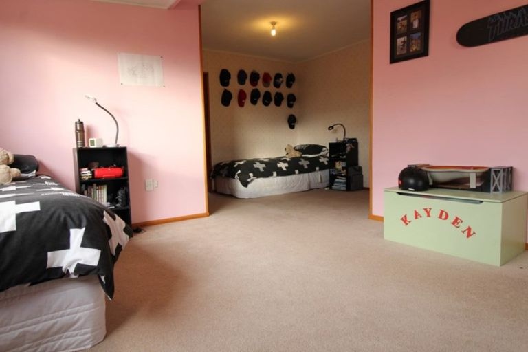 Photo of property in 8 Hamilton Avenue, Winton, 9720