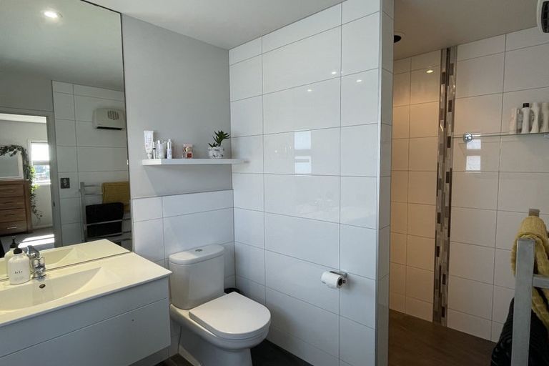 Photo of property in 1242 Papamoa Beach Road, Papamoa Beach, Papamoa, 3118