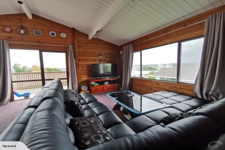 Photo of property in 22 Palomino Drive, Henderson, Auckland, 0612