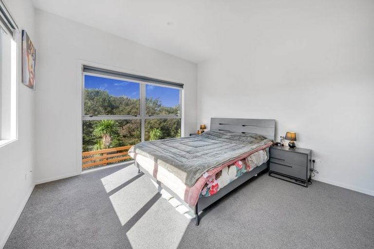 Photo of property in 6 Mara Waina Place, Swanson, Auckland, 0614