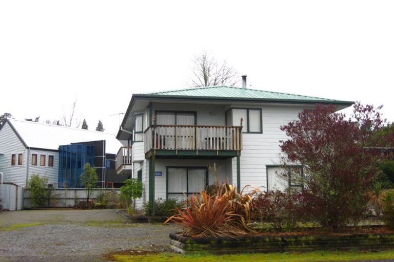 Photo of property in 44 Ahau Street, Moana, 7872