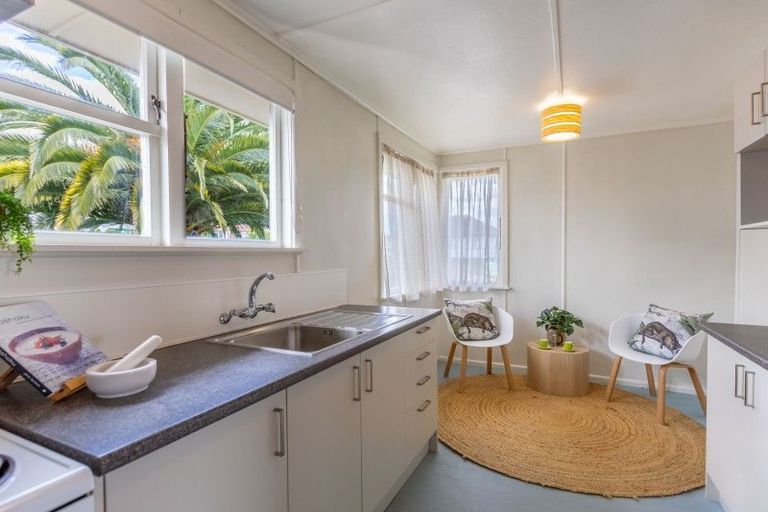 Photo of property in 38 Mclean Terrace, Waipukurau, 4200