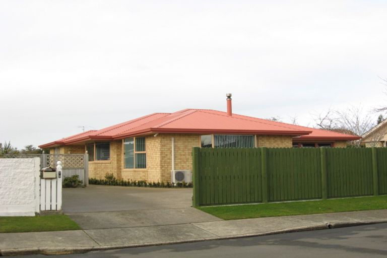 Photo of property in 72 Kildare View, Waikiwi, Invercargill, 9810