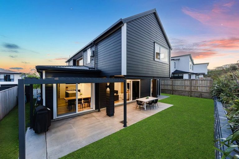 Photo of property in 10 Hopetea Street, Long Bay, Auckland, 0630