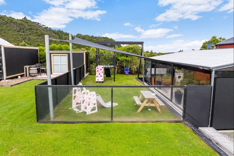 Photo of property in 53 Kapowai Lane, Kaiwaka, 0573