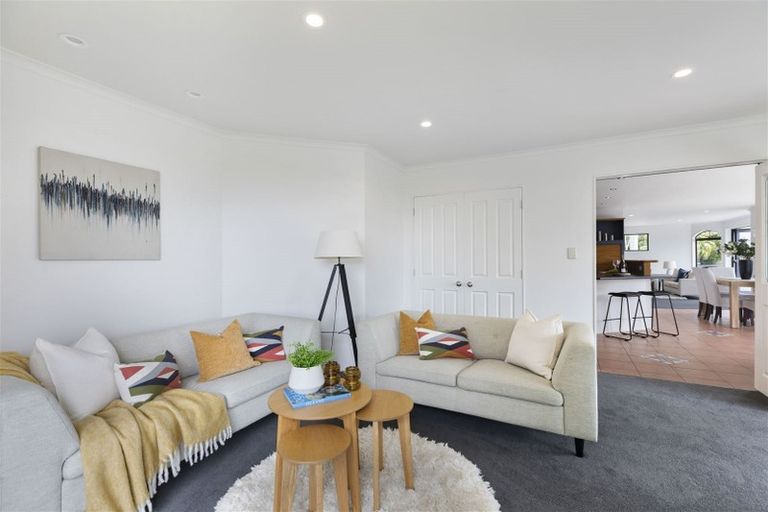 Photo of property in 10 Careen Grove, Gulf Harbour, Whangaparaoa, 0930
